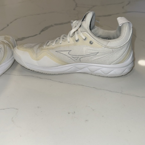 Mizuno Wave luminous 02 volleyball shoes - Picture 6 of 8